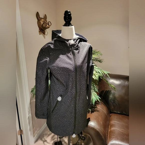 Tribal Women's Animal Print Water Repellent Raincoat with  Hood - Picture 5 of 7